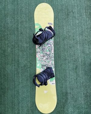 SNOWBOARD Daska i Vezovi 148 cm